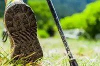 トレッキングポールとは