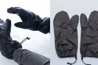 最強にして最高の登山用ミトン「山旅防風ミトン」｜軽量でコンパクト！さらに耐久性・防風性に優れ、スマホ操作も可能なアイテム