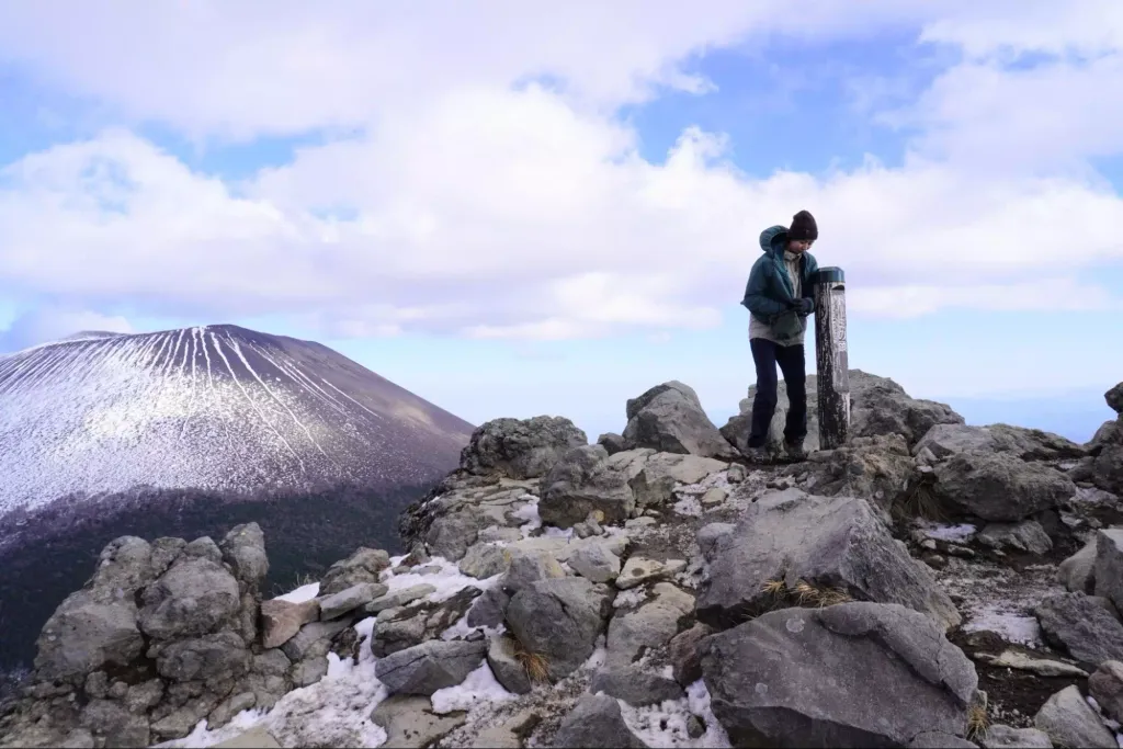 冬の名物・浅間山のガトーショコラを見に行く！トーミの頭までハイキング